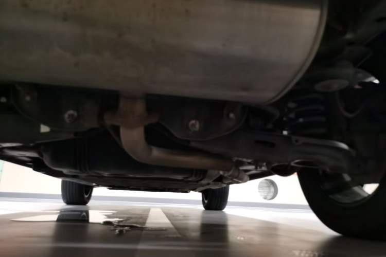 Used Haval H6 New Energy 2023 DHT-PHEV 110KM Long-Range Edition Chassis Rear