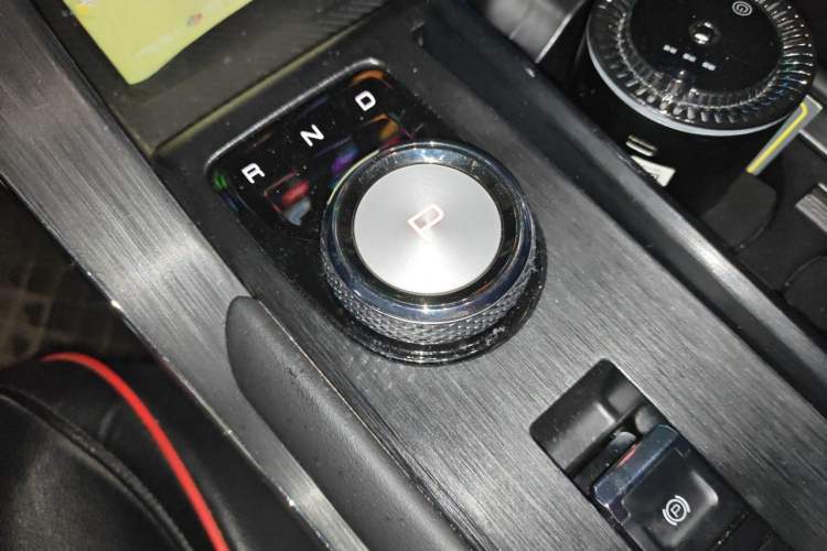 Used Haval H6 New Energy 2023 DHT-PHEV 110KM Enjoyment Edition Gear Lever