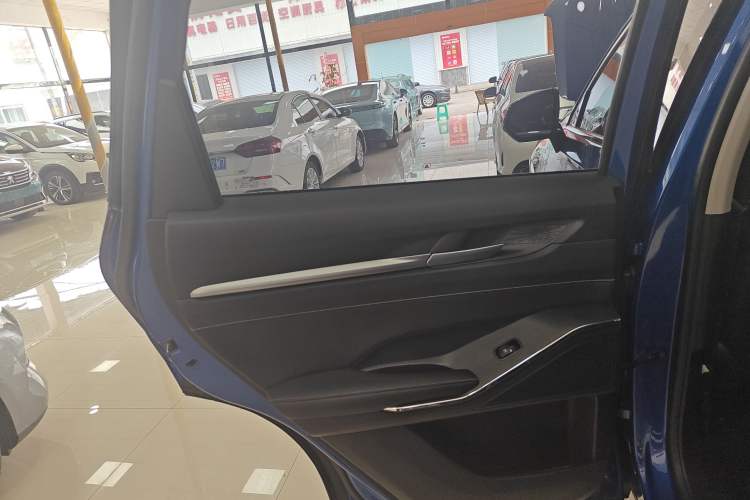 Used Haval H6 New Energy 2023 DHT-PHEV 110KM Enjoyment Edition Left Rear Door Interior