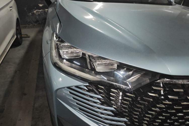 Used Haval H6 New Energy 2023 DHT-PHEV 110KM Enjoyment Edition Right Front Headlight