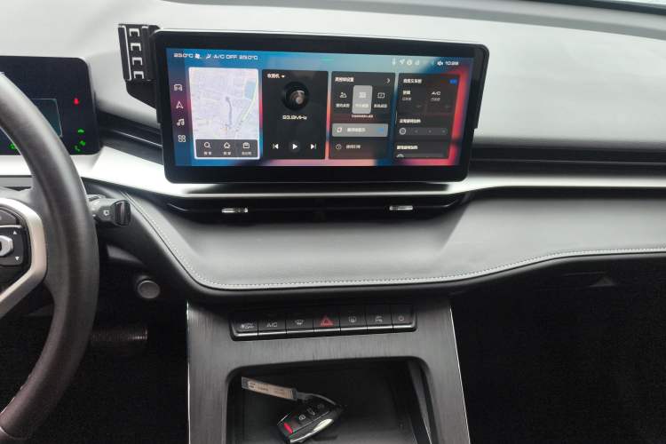 Used Haval H6 New Energy 2023 DHT-PHEV 110KM Long-Range Edition Audio And AC Panel