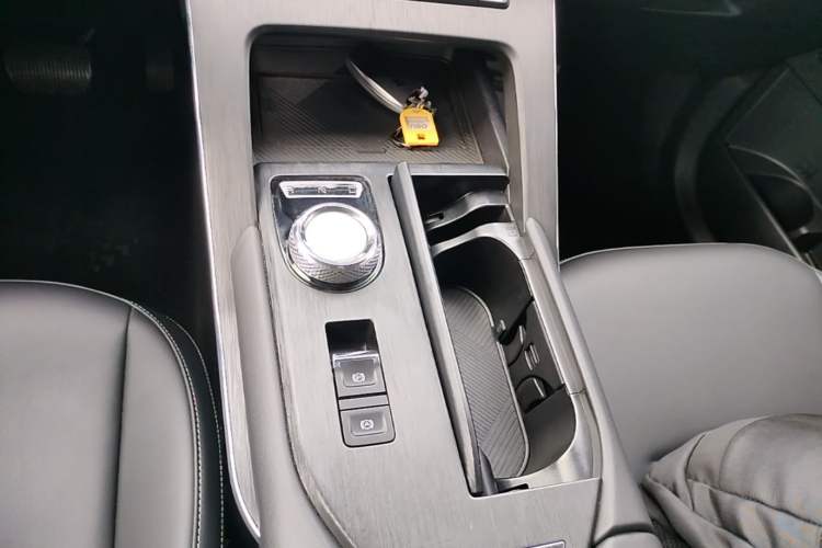 Used Haval H6 New Energy 2023 DHT-PHEV 110KM Enjoyment Edition Gear Lever