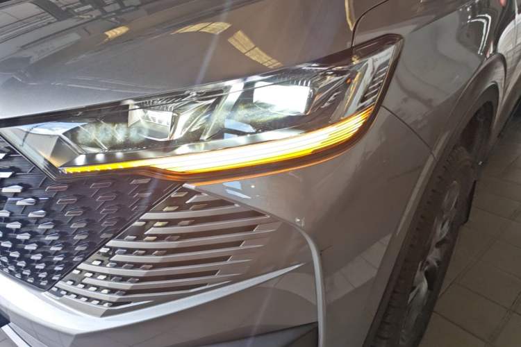 Used Haval H6 New Energy 2023 DHT-PHEV 55KM Enjoyment Edition Left Front Headlight