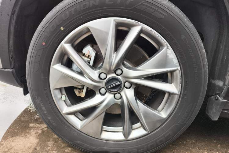Used Haval H6 New Energy 2023 DHT-PHEV 110KM Long-Range Edition Left Front Wheel Hub