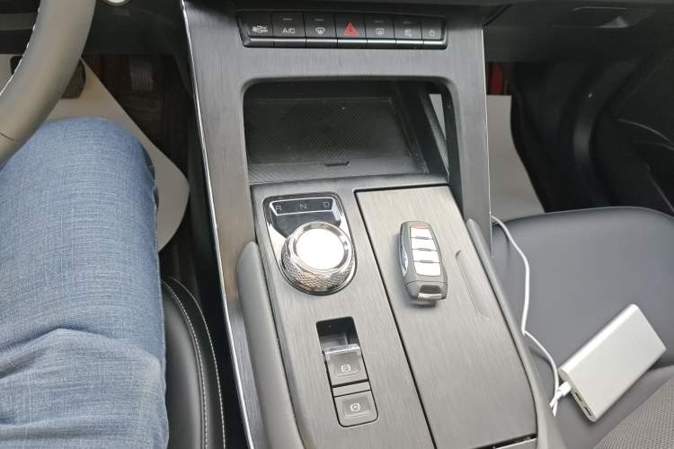 Used Haval H6 New Energy 2023 DHT-PHEV 110KM Long-Range Edition Gear Lever