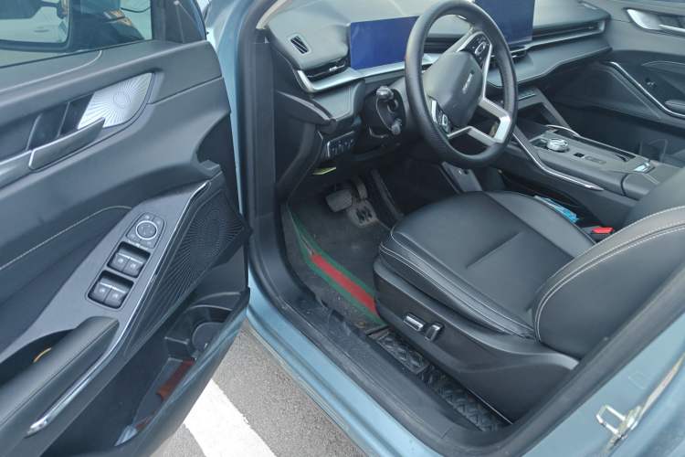 Used Haval H6 New Energy 2023 DHT-PHEV 110KM Enjoyment Edition Interior 3