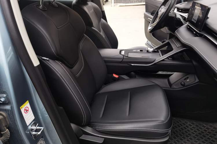 Used Haval H6 New Energy 2023 DHT-PHEV 110KM Enjoyment Edition Right Front Seat