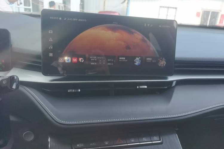 Used Haval H6 New Energy 2023 DHT-PHEV 110KM Long-Range Edition Audio And AC Panel