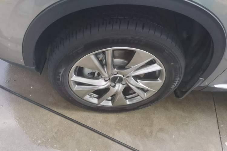 Used Haval H6 New Energy 2023 DHT-PHEV 110KM Long-Range Edition Exterior 4