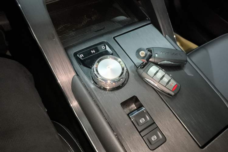 Used Haval H6 New Energy 2023 DHT-PHEV 110KM Enjoyment Edition Gear Lever