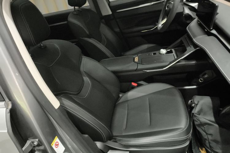 Used Haval H6 New Energy 2023 DHT-PHEV 110KM Enjoyment Edition Right Front Seat