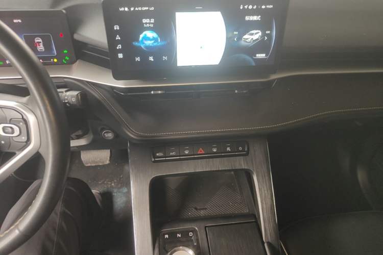 Used Haval H6 New Energy 2023 DHT-PHEV 110KM Enjoyment Edition Audio And AC Panel