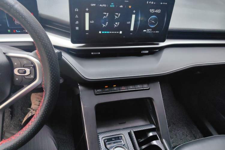 Used Haval H6 New Energy 2023 DHT-PHEV 110KM Enjoyment Edition Audio And AC Panel