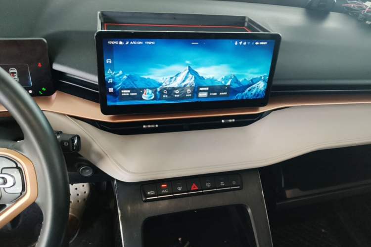 Used Haval H6 New Energy 2023 DHT-PHEV 110KM Enjoyment Edition Audio And AC Panel