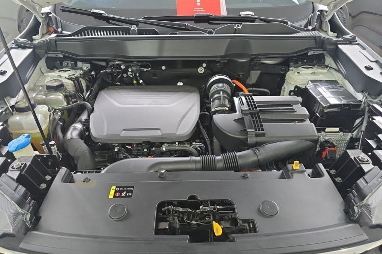 Used Haval H6 New Energy 2023 DHT-PHEV 110KM Long-Range Edition Engine Bay