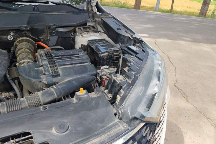 Used Haval H6 New Energy 2023 DHT-PHEV 110KM Long-Range Edition Engine Bay Left
