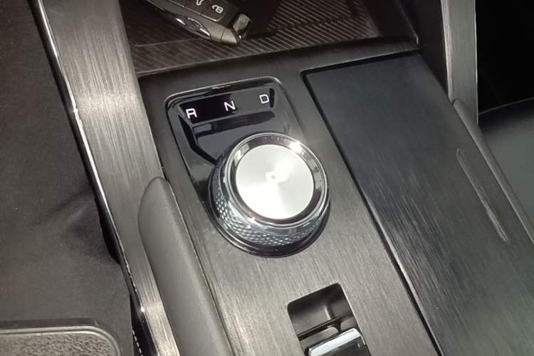 Used Haval H6 New Energy 2023 DHT-PHEV 110KM Enjoyment Edition Gear Lever