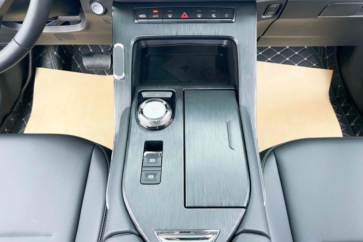 Used Haval H6 New Energy 2023 DHT-PHEV 110KM Enjoyment Edition Gear Lever