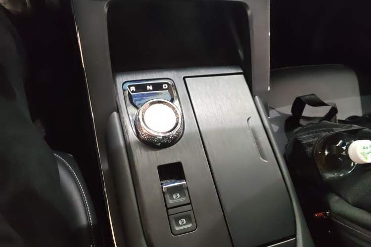 Used Haval H6 New Energy 2023 DHT-PHEV 110KM Enjoyment Edition Gear Lever