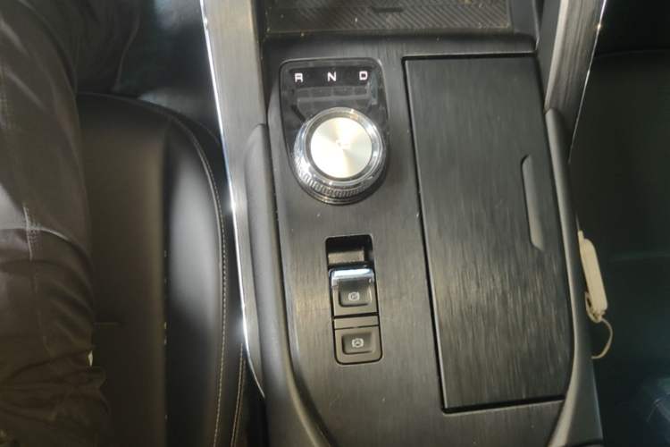 Used Haval H6 New Energy 2023 DHT-PHEV 110KM Enjoyment Edition Gear Lever