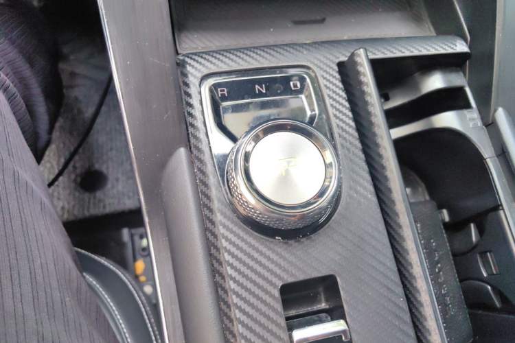 Used Haval H6 New Energy 2023 DHT-PHEV 110KM Enjoyment Edition Gear Lever