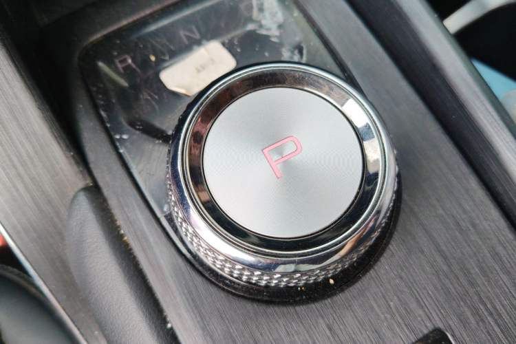 Used Haval H6 New Energy 2023 DHT-PHEV 55KM Enjoyment Edition Gear Lever