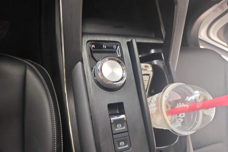 Used Haval H6 New Energy 2023 DHT-PHEV 110KM Enjoyment Edition Gear Lever