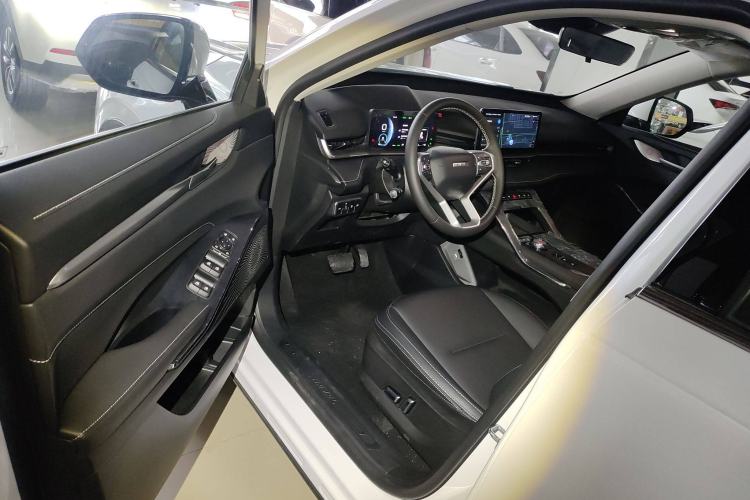 Used Haval H6 New Energy 2023 DHT-PHEV 110KM Long-Range Edition Interior 3