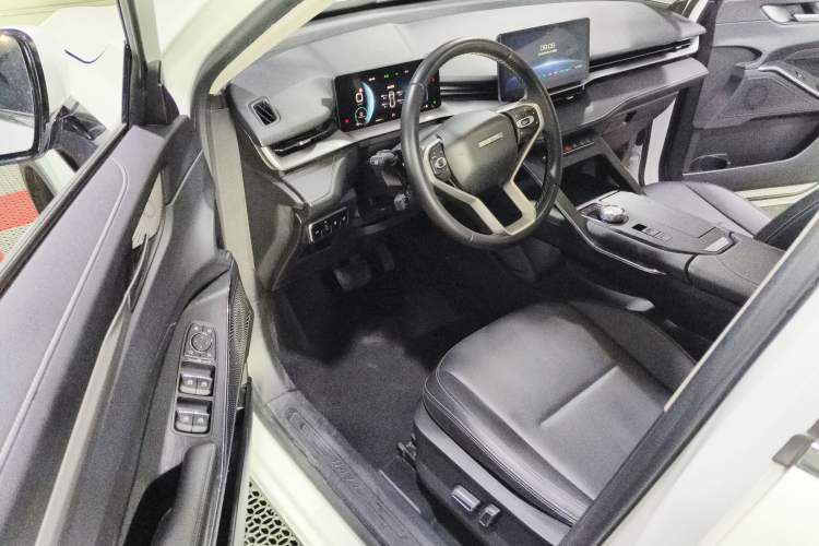 Used Haval H6 New Energy 2023 DHT-PHEV 110KM Enjoyment Edition Interior 3