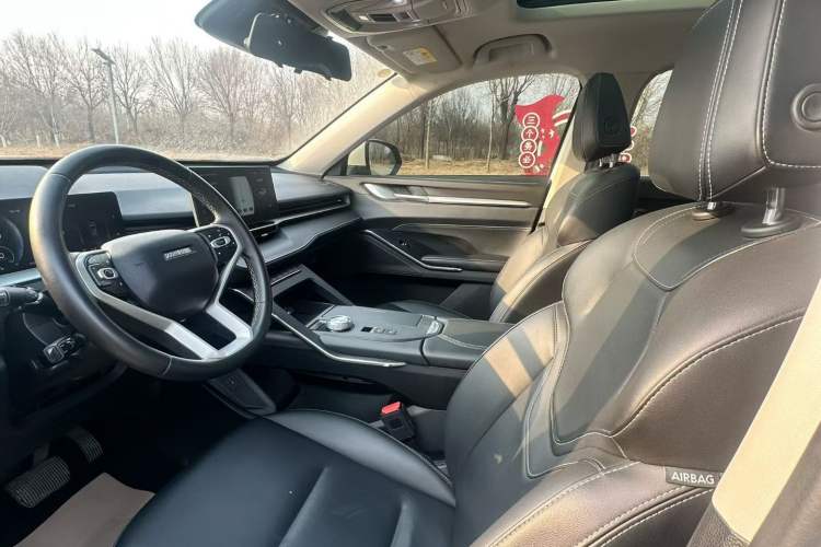 Used Haval H6 New Energy 2023 DHT-PHEV 110KM Enjoyment Edition Interior 4
