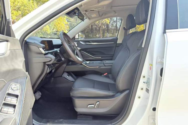 Used Haval H6 New Energy 2023 DHT-PHEV 110KM Long-Range Edition Interior 5
