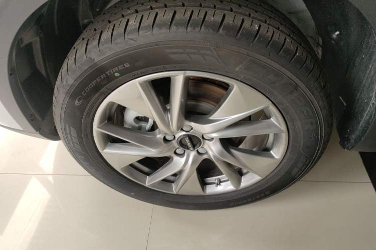 Used Haval H6 New Energy 2023 DHT-PHEV 110KM Long-Range Edition Left Front Wheel Hub
