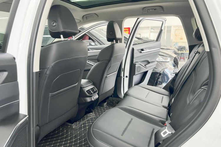 Used Haval H6 New Energy 2023 DHT-PHEV 110KM Enjoyment Edition Left Rear Seat