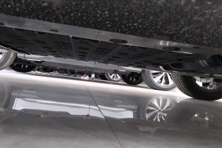Used Haval H6 New Energy 2023 DHT-PHEV 110KM Long-Range Edition Left Side Sill