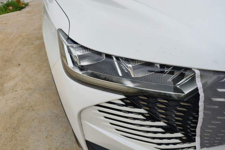 Used Haval H6 New Energy 2023 DHT-PHEV 110KM Long-Range Edition Right Front Headlight