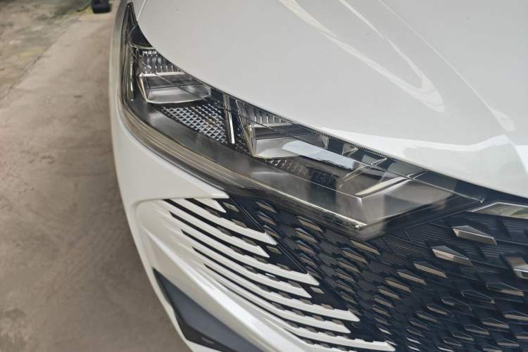 Used Haval H6 New Energy 2023 DHT-PHEV 110KM Enjoyment Edition Right Front Headlight