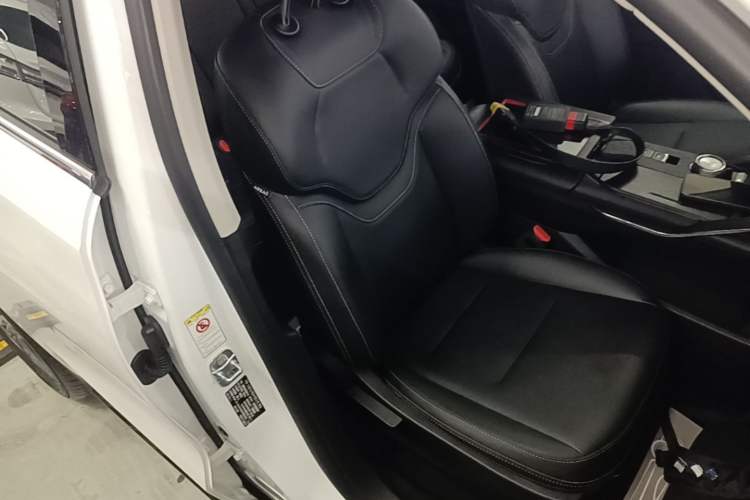 Used Haval H6 New Energy 2023 DHT-PHEV 110KM Enjoyment Edition Right Front Seat