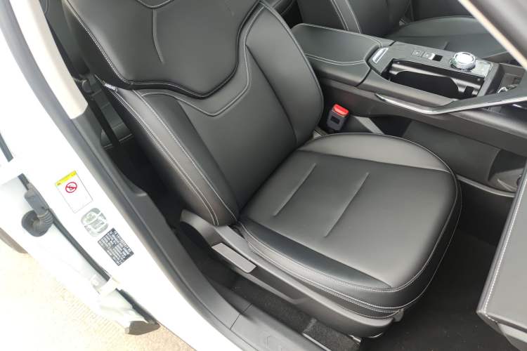 Used Haval H6 New Energy 2023 DHT-PHEV 110KM Long-Range Edition Right Front Seat