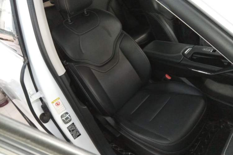 Used Haval H6 New Energy 2023 DHT-PHEV 55KM Enjoyment Edition Right Front Seat