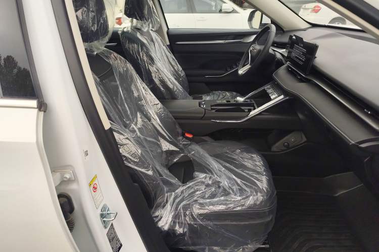 Used Haval H6 New Energy 2023 DHT-PHEV 110KM Long-Range Edition Right Front Seat
