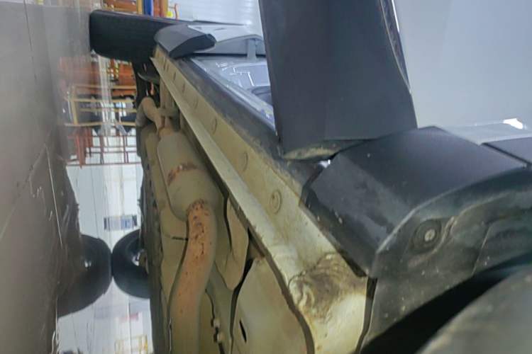 Used Haval H6 New Energy 2023 DHT-PHEV 110KM Long-Range Edition Right Side Sill
