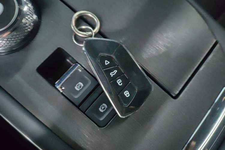 Used Haval H6 New Energy 2023 DHT-PHEV 110KM Long-Range Edition Vehicle Key