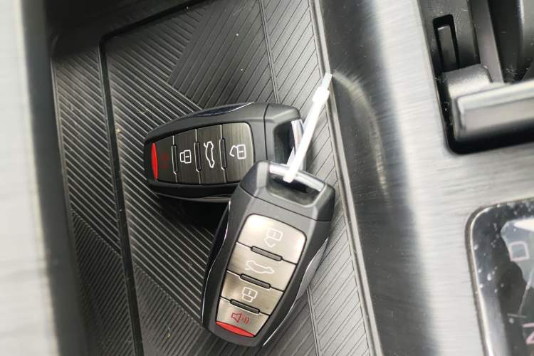 Used Haval H6 New Energy 2023 DHT-PHEV 110KM Long-Range Edition Vehicle Key