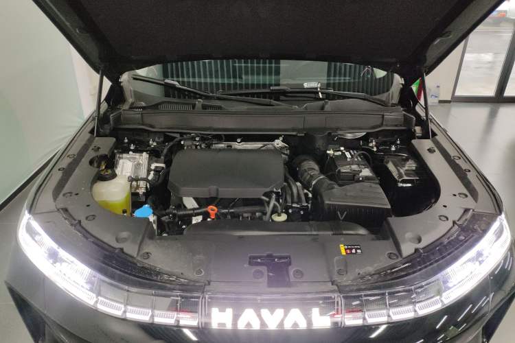 Used Haval H6L 2026 Model 2.0T Max Engine Bay
