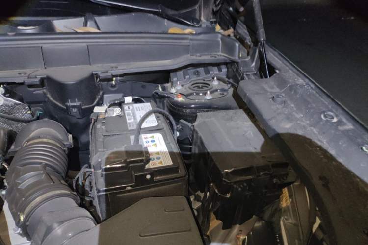 Used Haval H6L 2026 Model 2.0T Ultra Engine Bay Left