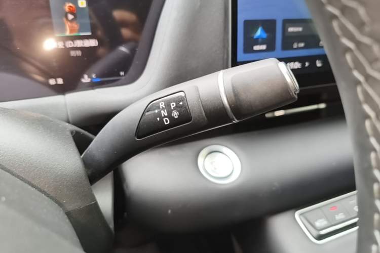 Used Haval H6L 2026 Model 2.0T Max Gear Lever