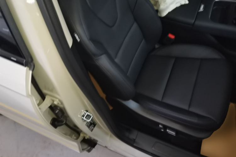 Used Haval H6L 2026 Model 2.0T Max Right Front Seat
