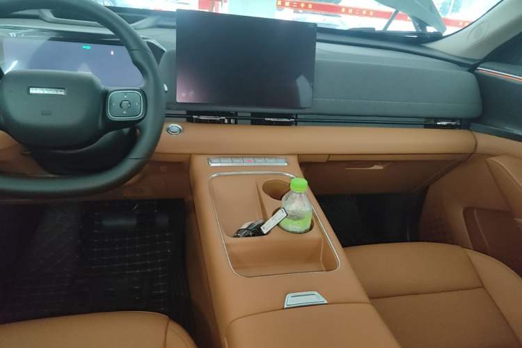 Used Haval H6L 2026 Model 2.0T Ultra Audio And AC Panel