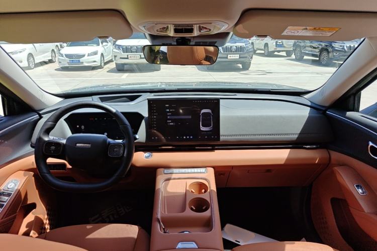 Used Haval H6L 2026 Model 2.0T Ultra Center Console