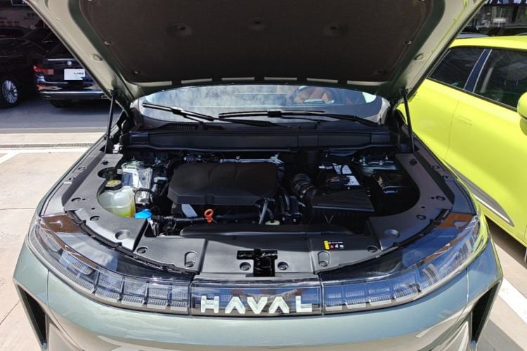 Used Haval H6L 2026 Model 2.0T Ultra Engine Bay